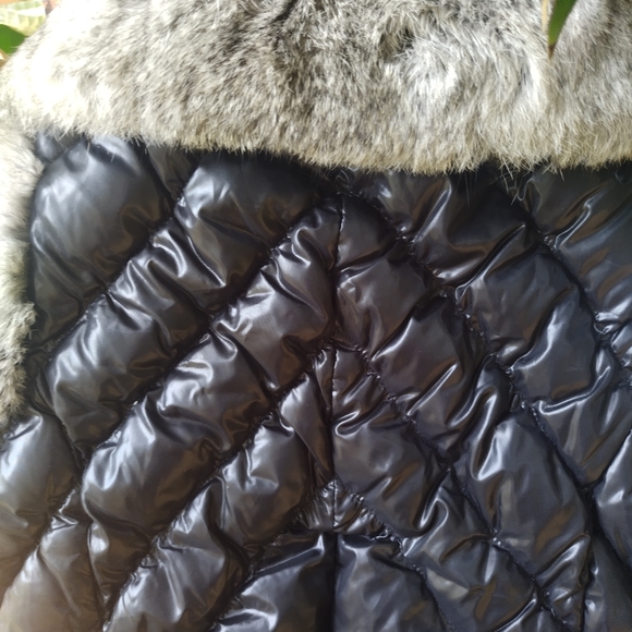 Parasuco Sexy quilted belted vest with fur XS - Picture 2 of 9